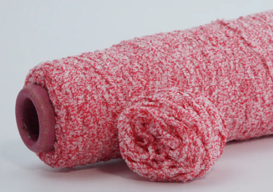 İki karışık renk chenille ipliği Chunky Dyeed 50% Polyester 50% Pamuk karışık beyaz nokta